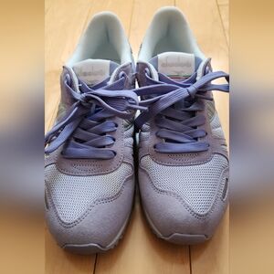 DIADORA women's indigo violet Suede sneakers size US 7